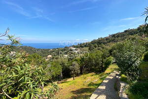 Property with sea view in Cap bénat