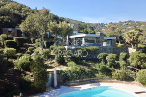 Gaou Bénat - Property with sea view and pool
