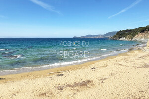 property with sea view in La-Croix-Valmer