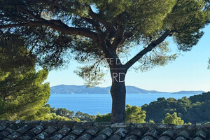 property with sea view in Cap Bnat