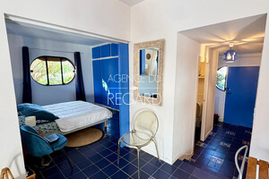 waterfront apartment in Porquerolles