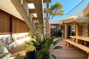 property with sea view in Gaou B�nat