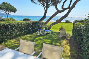 waterfront apartment in le Lavandou