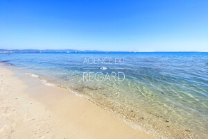 Property with sea view in La Capte
